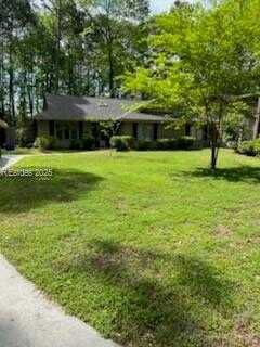 33 Edgewood Drive, Hilton Head Island, SC 29926