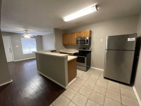 319 Clayton Nolen Drive, Horseshoe Bay, TX 78657