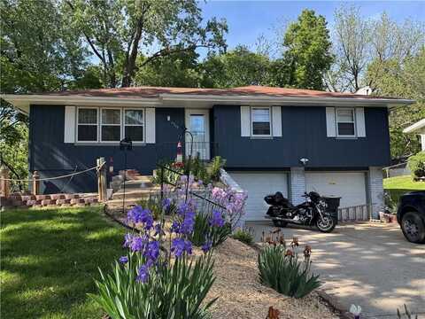 2509 Flintstone Drive, Saint Joseph, MO 64505