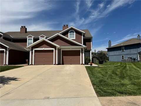 5562 Moonlight Meadow Drive, Lees Summit, MO 64064