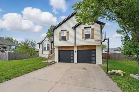 1700 SE 12TH Street, Lees Summit, MO 64081