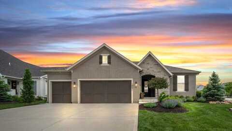10031 S Lakota Street, Olathe, KS 66061
