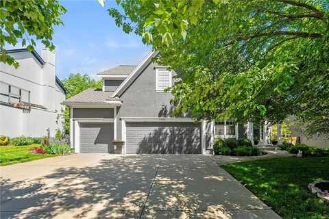5206 W 158th Place, Overland Park, KS 66224