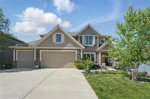3716 NW 76th Street, Kansas City, MO 64151