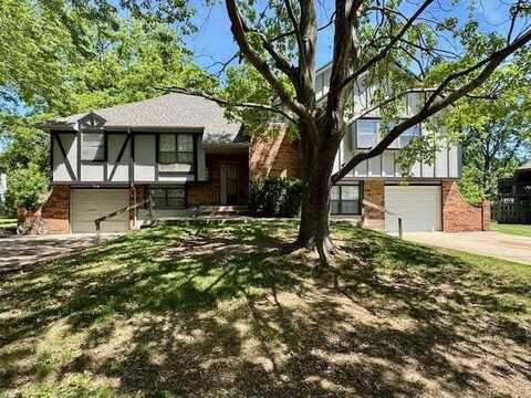 307 NW HIGHLAND Lane, Blue Springs, MO 64014