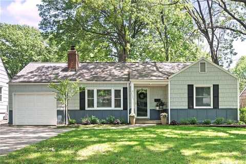 5521 Ash Drive, Roeland Park, KS 66205