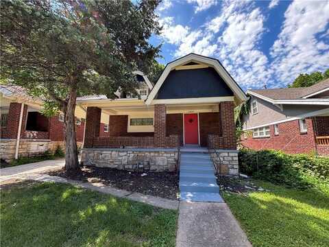 1835 E 68TH Terrace, Kansas City, MO 64132