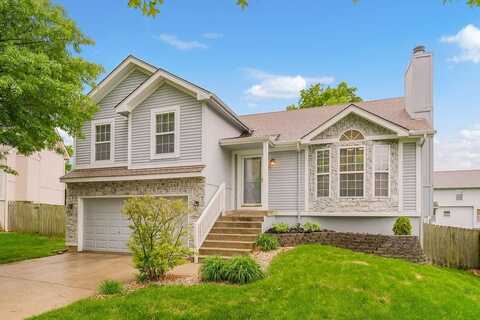 17525 W 111TH Court, Olathe, KS 66061