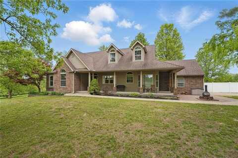 3805 SE Timberlake Drive, Holt, MO 64048
