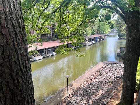 2325 LAKESHORE, Hot Springs, AR 71913