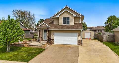 1420 Deerfield Drive, NorthLiberty, IA 52333