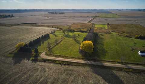 3865 210th Avenue, Spencer, IA 51301