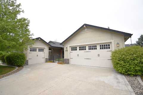 2602 Piccadilly Lane, Eagle, ID 83616