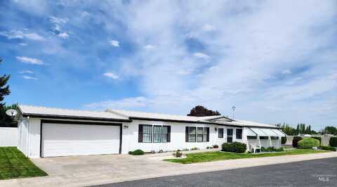 1414 Park Ave, Burley, ID 83318