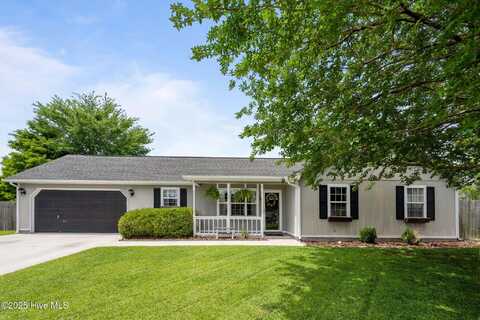 302 Mertz Court, Hubert, NC 28539