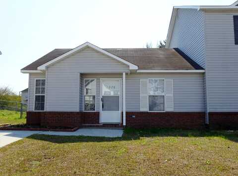 1076 W Pueblo Drive, Jacksonville, NC 28546