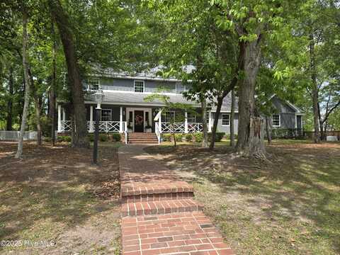 112 Brookview Drive, Jacksonville, NC 28540