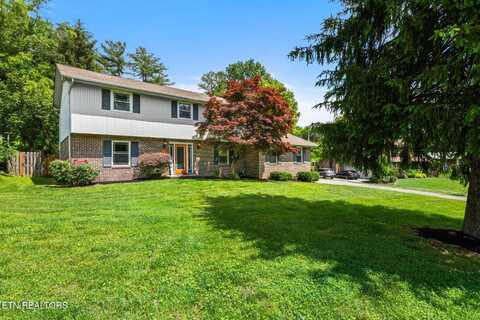 9711 Clearwater Drive, Knoxville, TN 37923