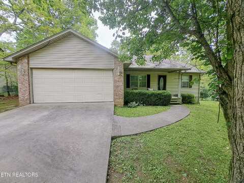 2040 Menasha Drive, Crossville, TN 38572