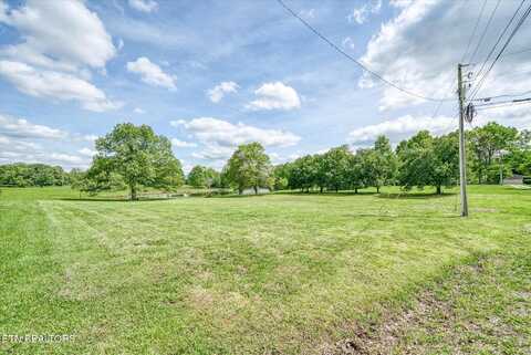 Lincoln St, Crossville, TN 38571