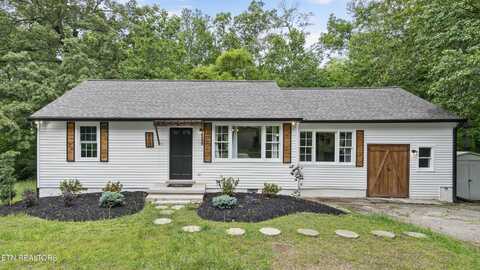 400 Oakcrest Rd, Knoxville, TN 37912