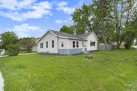322 N Maple Avenue, Warsaw, IN 46580