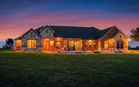 5228-m FM 3240, Bandera, TX 78003