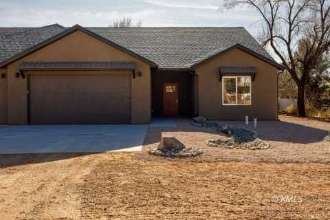 236 E 200 N, Kanab, UT 84741