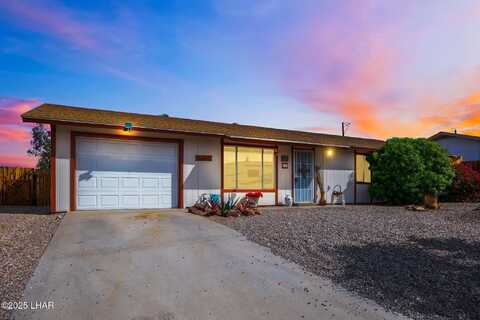 829 Manor Dr, Lake Havasu City, AZ 86403