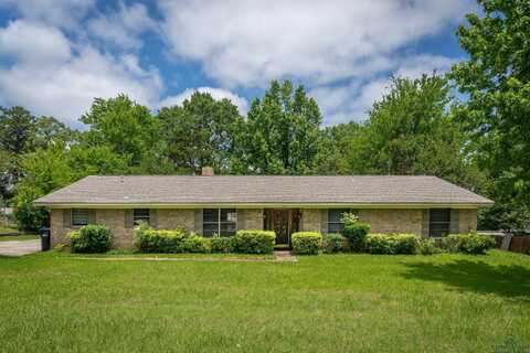 105 Bison Trl., Longview, TX 75601