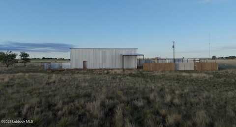 6726 E Ellis Street, Smyer, TX 79367