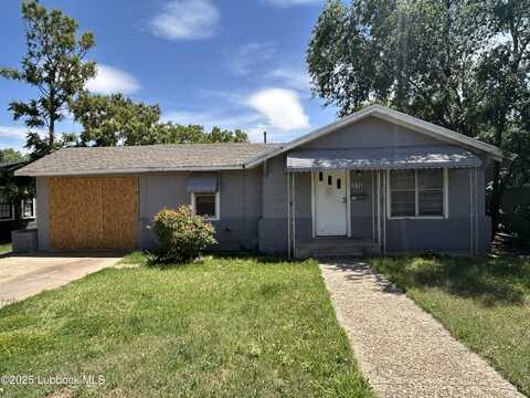 2015 39th Street, Lubbock, TX 79412