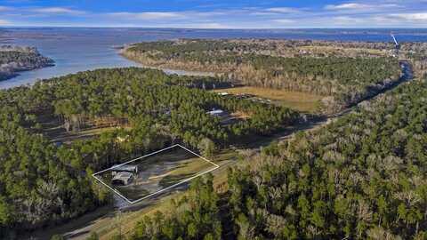 5063 Highway 147 S, Zavalla, TX 75980