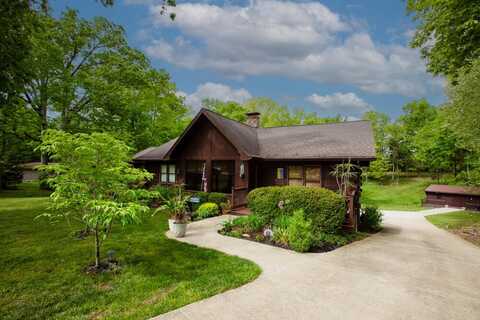 1220 Fox Wood Road, Frankfort, KY 40601