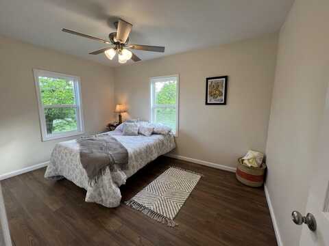 2924 KY 80, Somerset, KY 42503