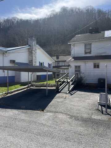 314 West Main Street, Lynch, KY 40855