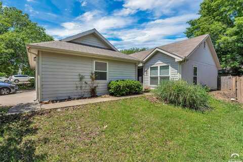 2516 Crestline Court, Lawrence, KS 66047
