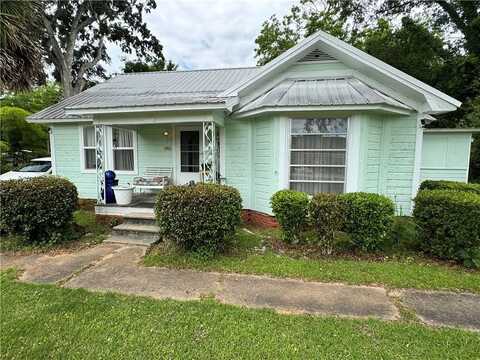 108 CARR STREET, TALLASSEE, AL 36078