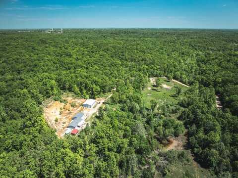330 Farris Spur, Bourbon, MO 65441