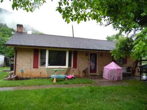 3726 Alleghany Spring Road, Shawsville, VA 24162