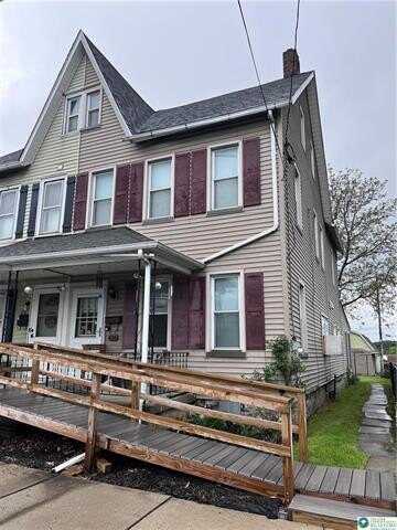 634 Spruce Street, Nazareth, PA 18064