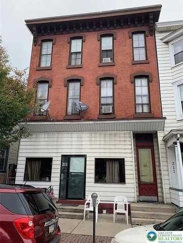 213 W Broad Street, Tamaqua Boro, PA 18252