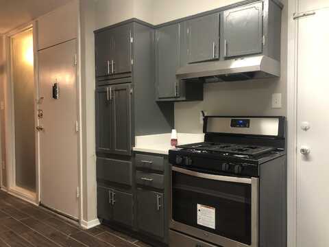 45 N BELVEDERE, Memphis, TN 38104