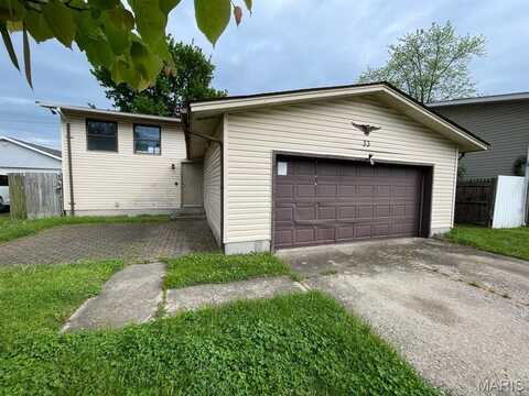 33 Briarcliff Drive, Granite City, IL 62040