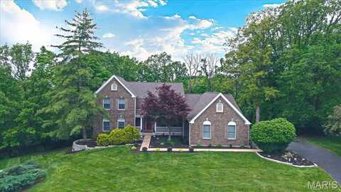 1437 Neffwold Lane, Saint Louis, MO 63122
