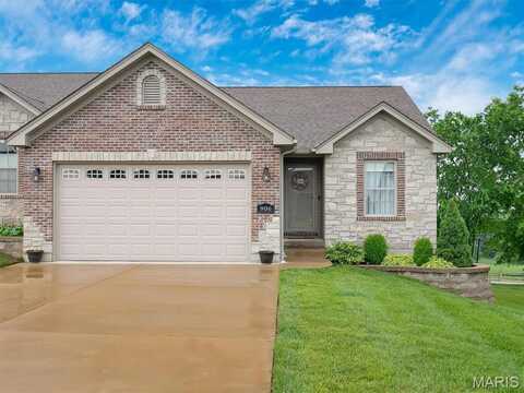 906 Q Avenue, Saint Clair, MO 63077