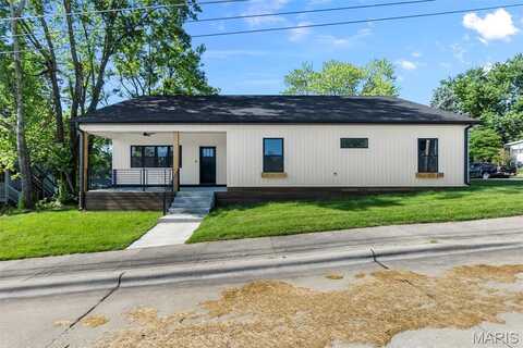 303 E Washington Street, Jackson, MO 63755