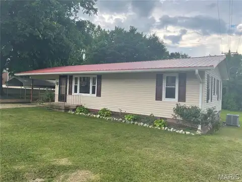 206 E Spring Street, Doniphan, MO 63935
