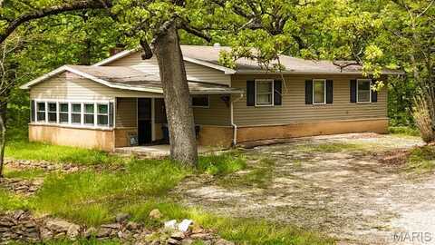 15222 Circle Drive, Gillespie, IL 62033
