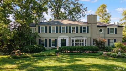 51 Frontenac Estates, Frontenac, MO 63131